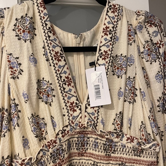 Sea New York - Ellabeth Dress in Cream - Picture 4 of 5